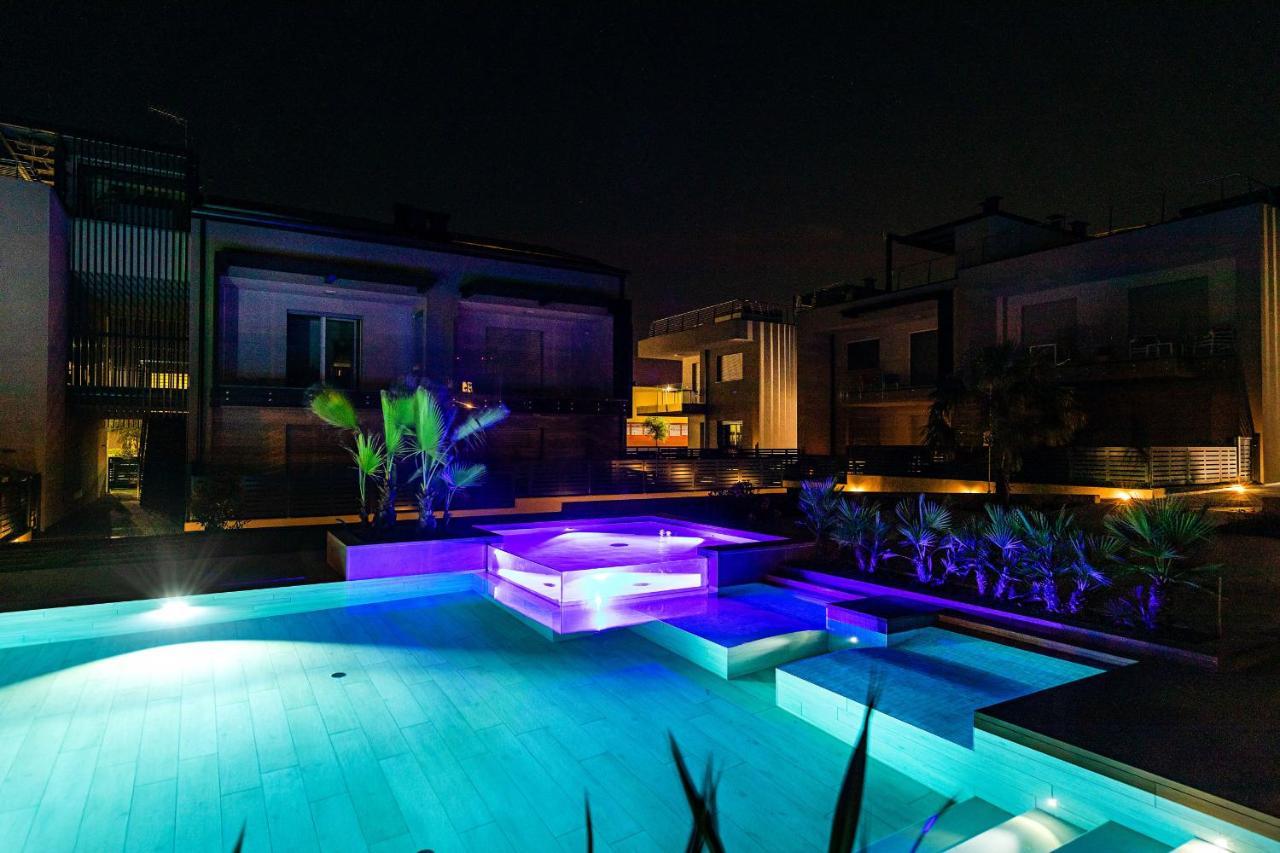 Una Terrazza Sul Lago A2 Con Piscina By Wonderful Italy Apartment Peschiera del Garda Exterior photo